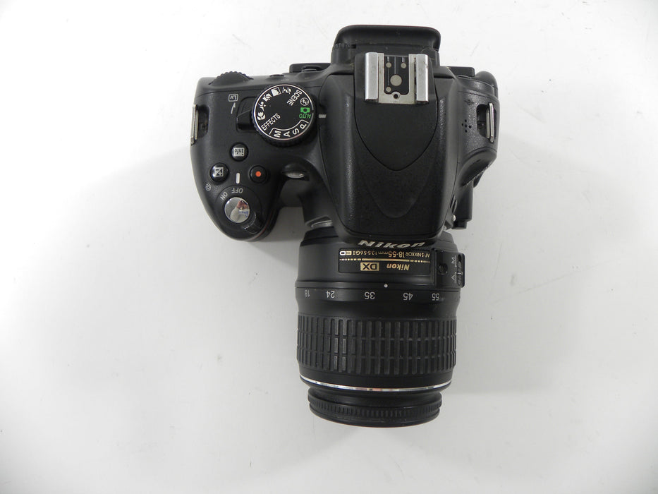 Nikon D5100 16.2mp Digital SLR w/AF-S 18-55 DX ED Shutter Ct. 20,464