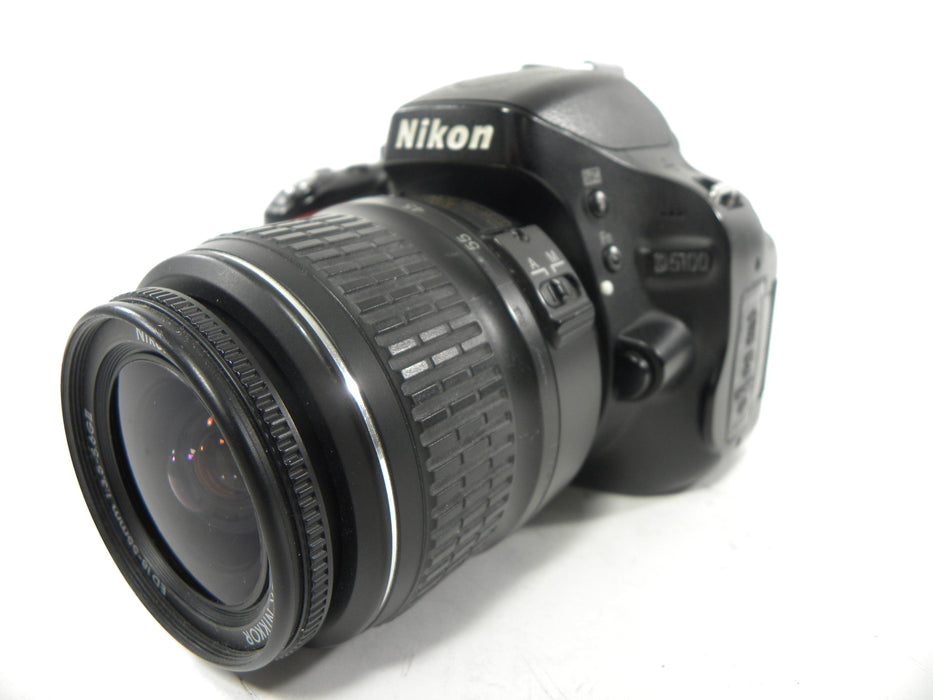 Nikon D5100 16.2mp Digital SLR w/AF-S 18-55 DX ED Shutter Ct. 20,464