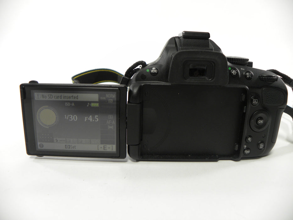 Nikon D5100 16.2mp Digital SLR w/AF-S 18-55 DX VR Shutter Ct. 2,617