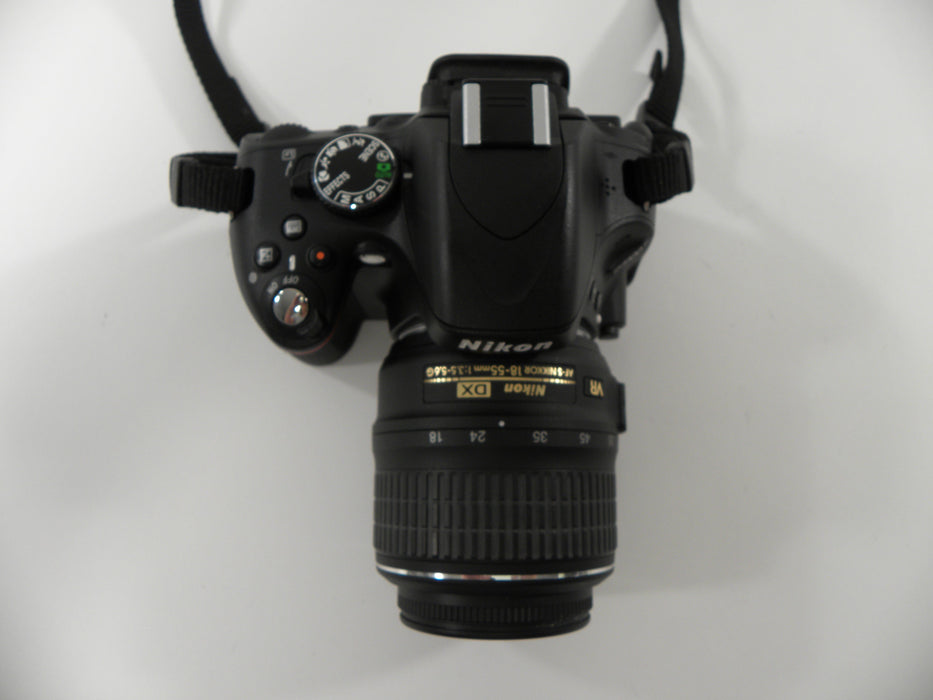 Nikon D5100 16.2mp Digital SLR w/AF-S 18-55 DX VR Shutter Ct. 2,617