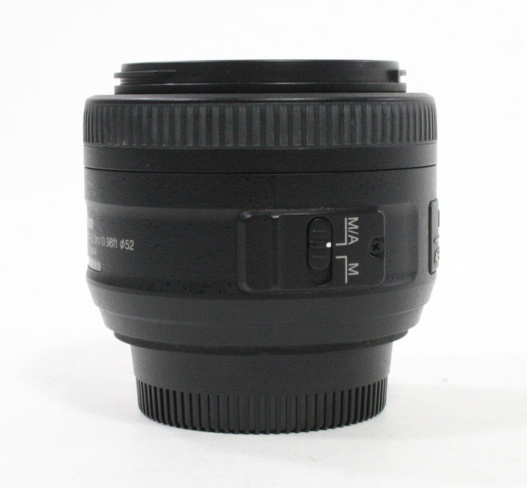 Nikon D5100 Digital SLR with 18-55mm f/3.5-5.6G VR Lens