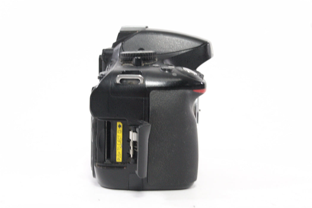 Nikon D5100 DSLR Camera Body with Shutter Count of 113,159