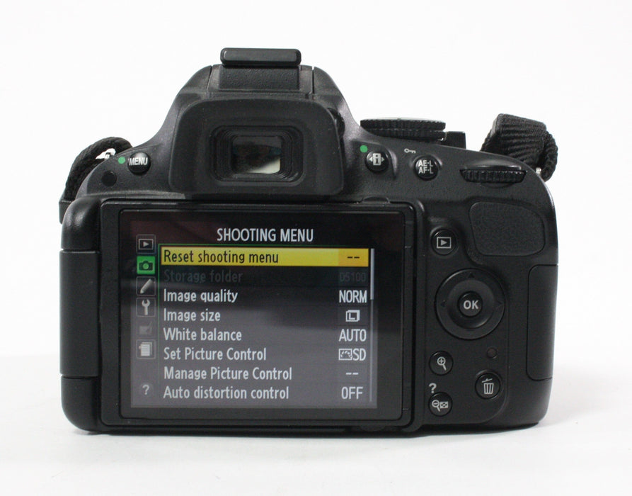 Nikon D5100 DSLR with Nikon 18-70mm f/3.5-4.5G DX ED AF-S Lens with Shutter Count 990