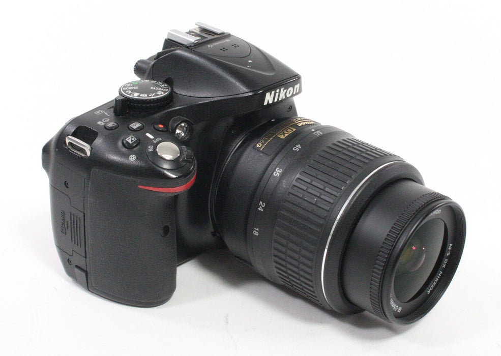Nikon D5200 Digital Camera with 18-55mm f/3.5-5.6 VR Lens SC#10,887