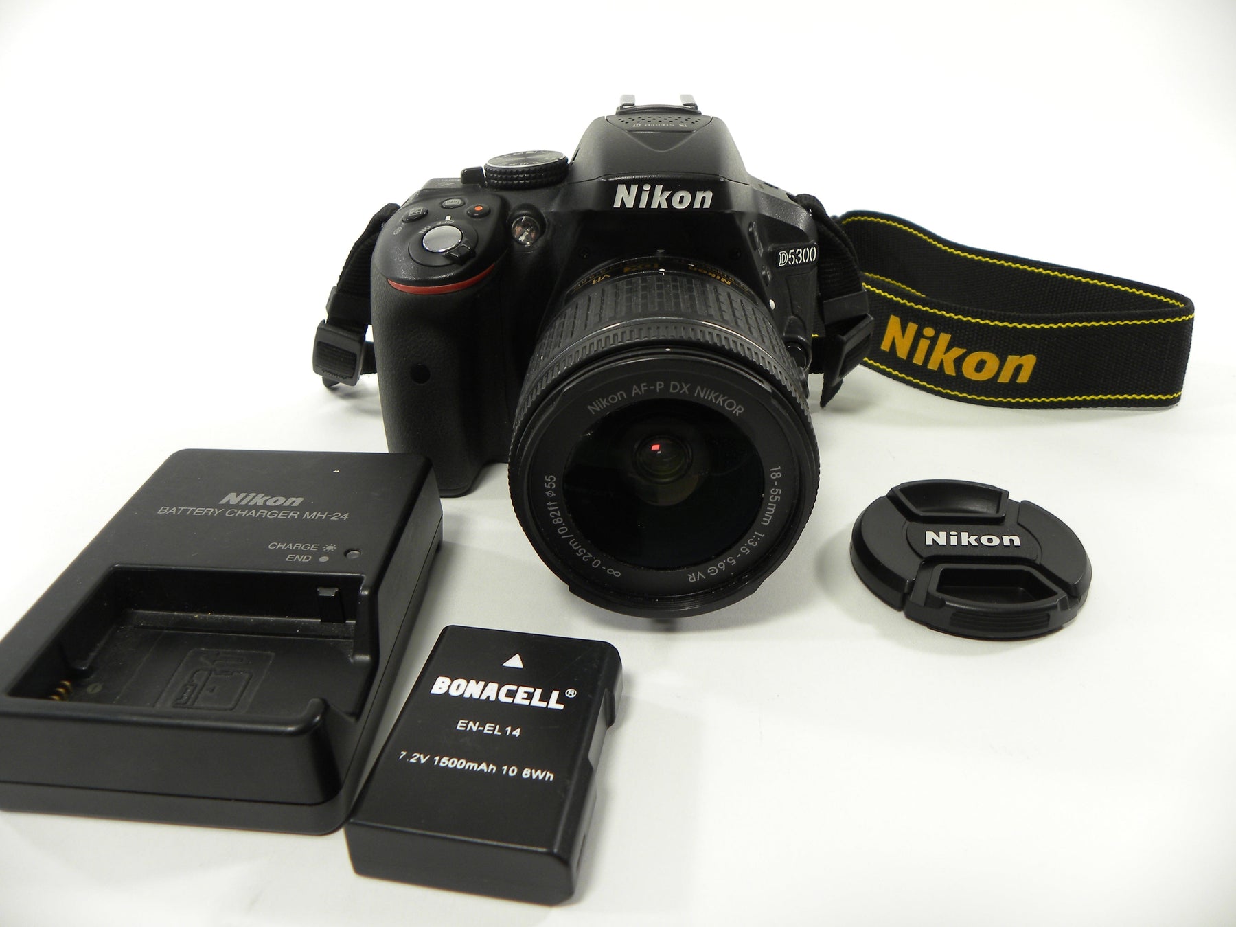 Nikon D5300 24.2mp Digital SLR w/AF-P Nikkor 18-55 VR DX S/C 5,551