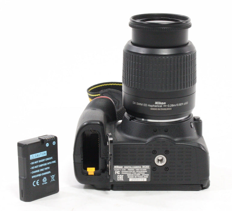 Nikon D5300 Digital SLR with 18-55mm f/3.5-5.6G Lens Shutter Count 3,192