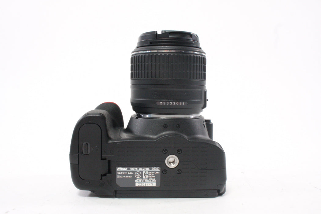 Nikon D5300 DSLR with 18-55mm VR II Lens with Shutter Count ONLY 231