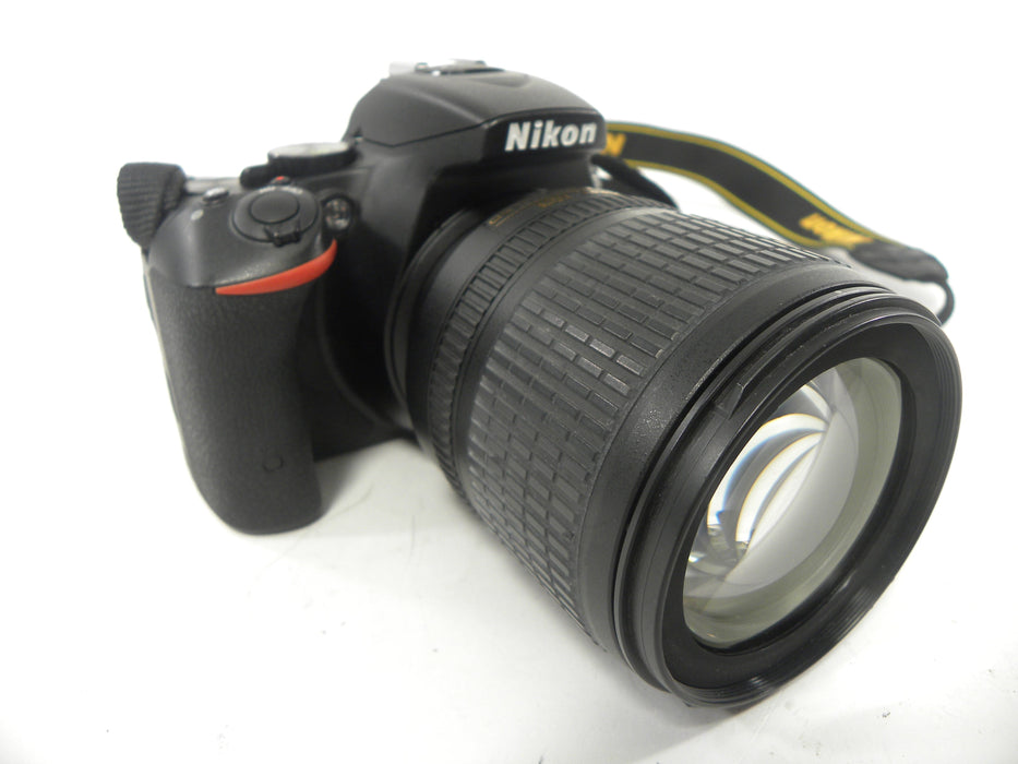 Nikon D5500 24.1mp Digital SLR w/Nikkor AF-S 18-105mm  S/C 3,777
