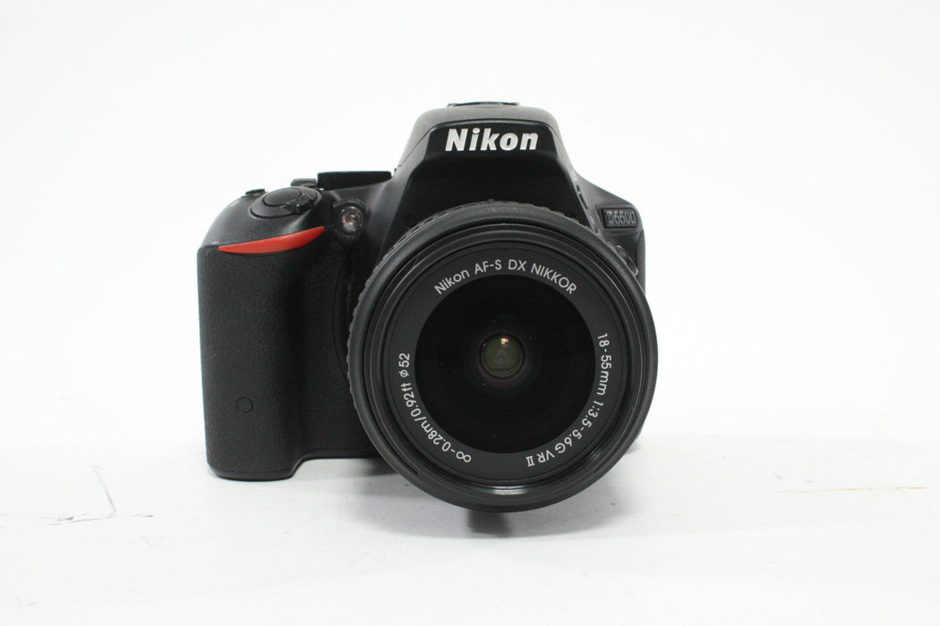 Nikon D5500 DSLR Camera with 18-55mm f/3.5-5.6G II DX VR Lens with Shutter Count 1,722