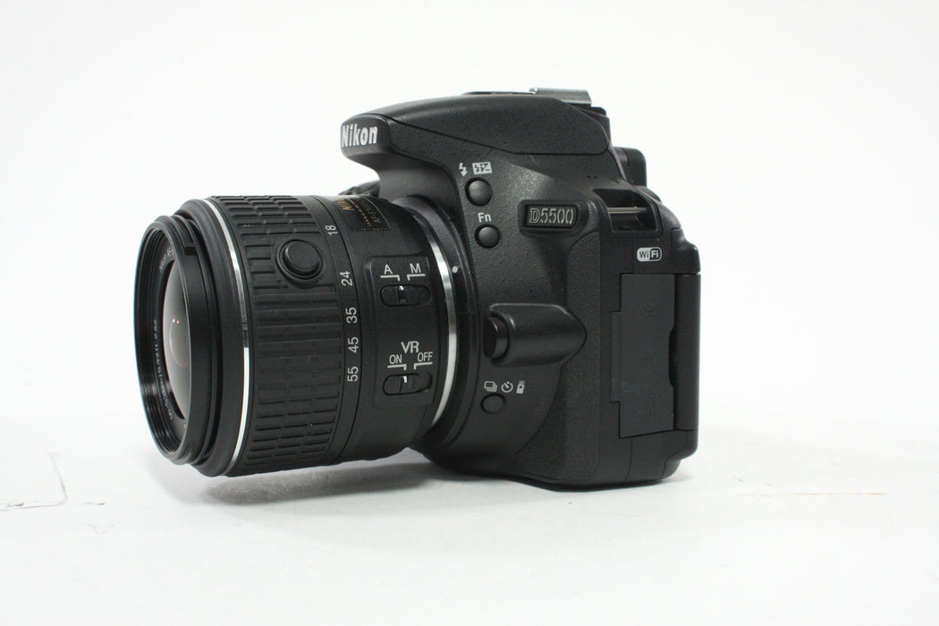 Nikon D5500 DSLR Camera with 18-55mm f/3.5-5.6G II DX VR Lens with Shutter Count 1,722