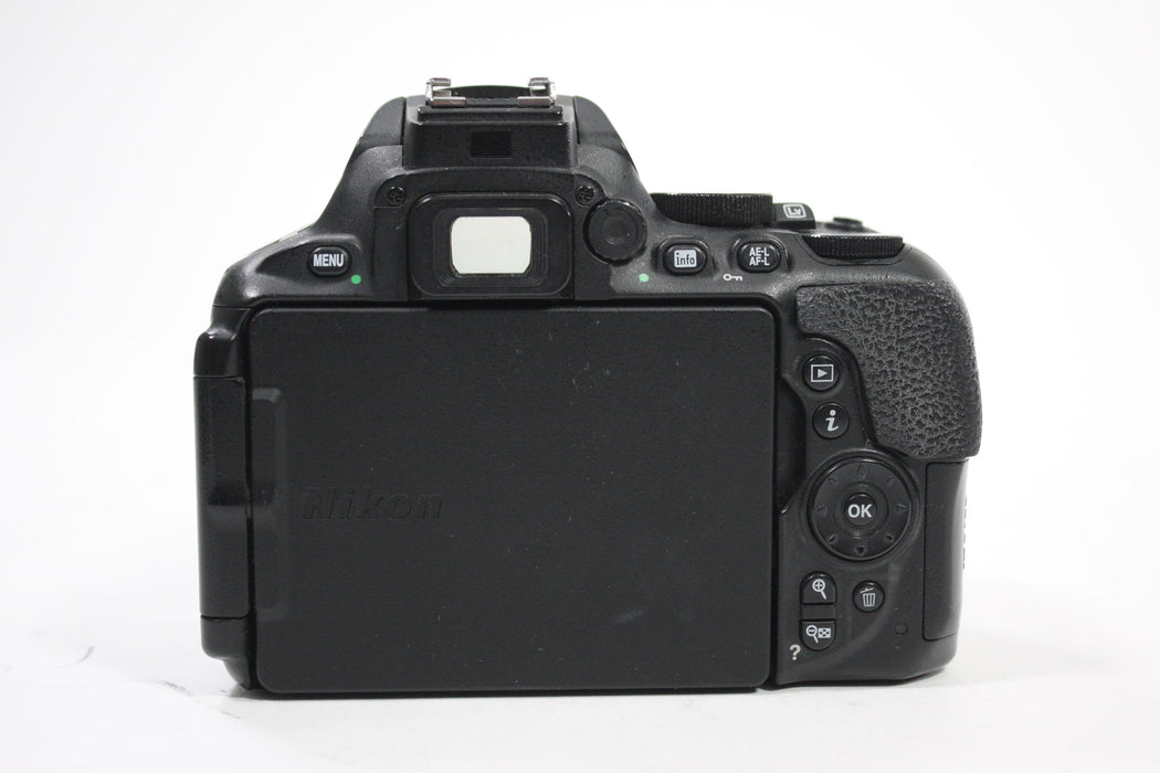 Nikon D5600 DSLR Camera with Nikon 18-55mm f/3.5-5.6G VR DX AF-P Lens with Shutter Count 102,565