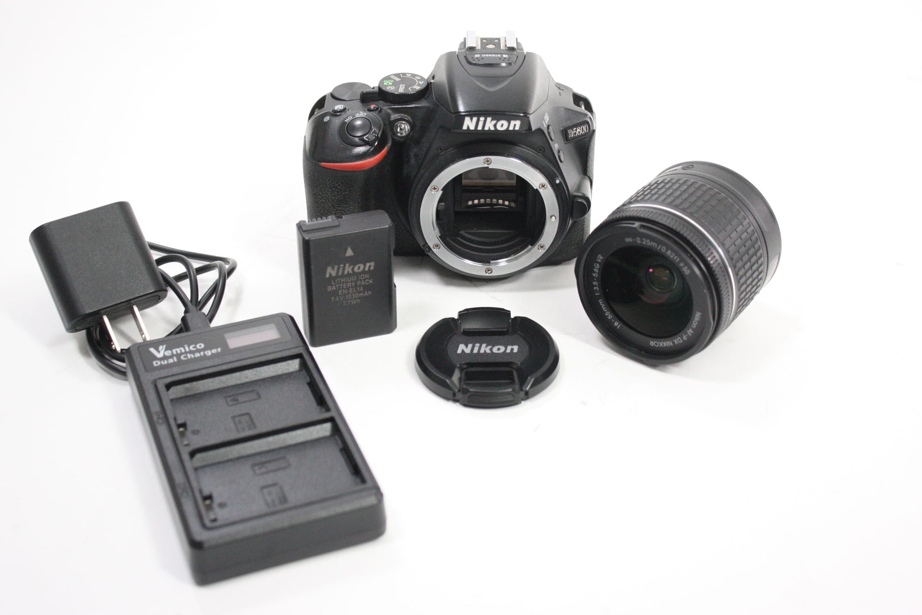 Nikon D5600 DSLR Camera with Nikon 18-55mm f/3.5-5.6G VR DX AF-P Lens with Shutter Count 102,565