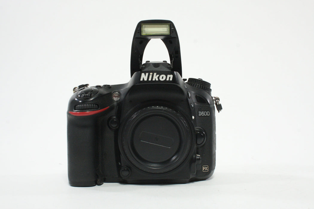 Nikon D600 DSLR Camera, for Parts or Repair