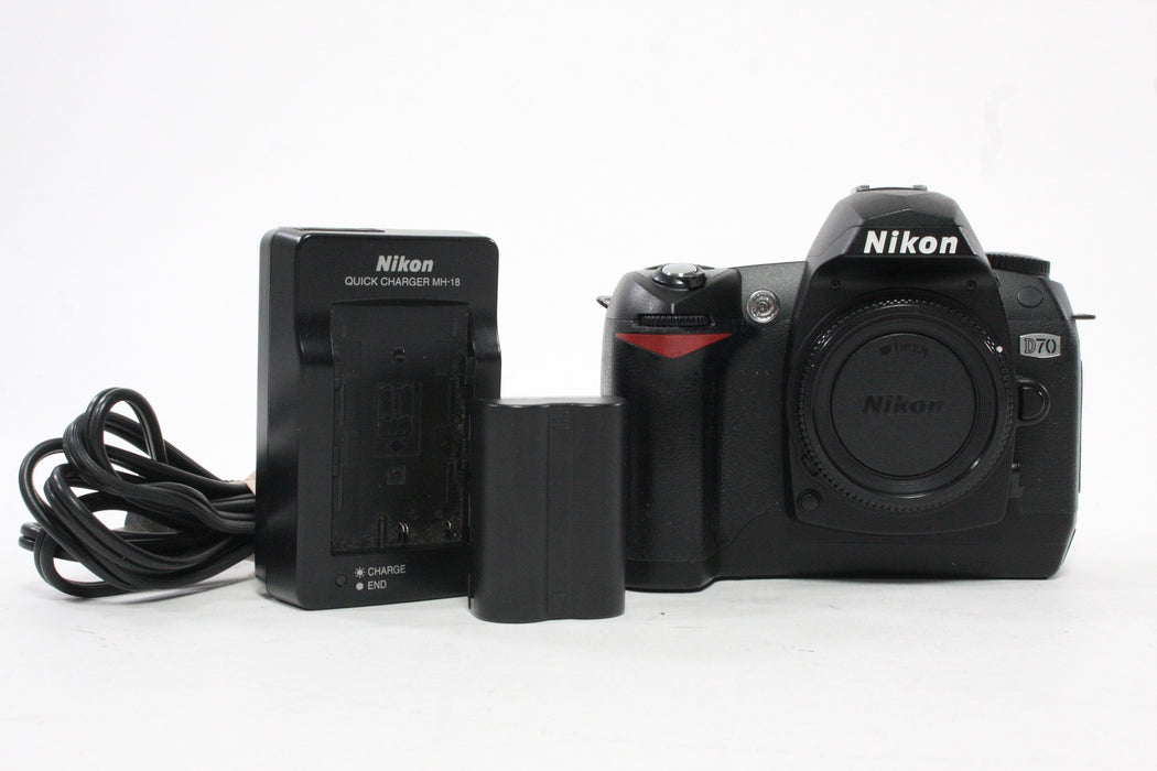 Nikon D70 DSLR Camera Body with Shutter Count of 3,905