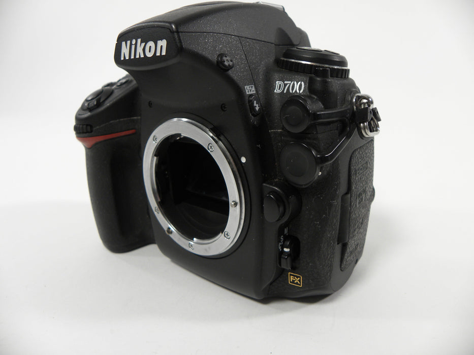 Nikon D700 12.1mp Digital SLR Body Only Shutter Ct. 5,354