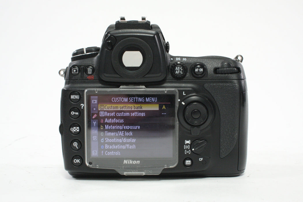 Nikon D700 DSLR Camera Body with MB-D10 Battery Grip with a Shutter Count of 21,195