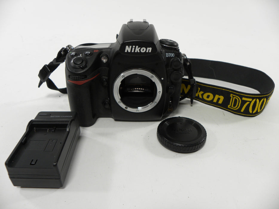 Nikon D700 FX 12.1mp Digital SLR Body Only Shutter Ct. 23,291