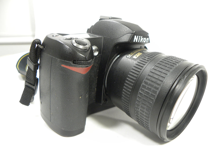 Nikon D70s 6.1mp Digital SLR w/AF-S 18-55 Sutter Ct. 6,979