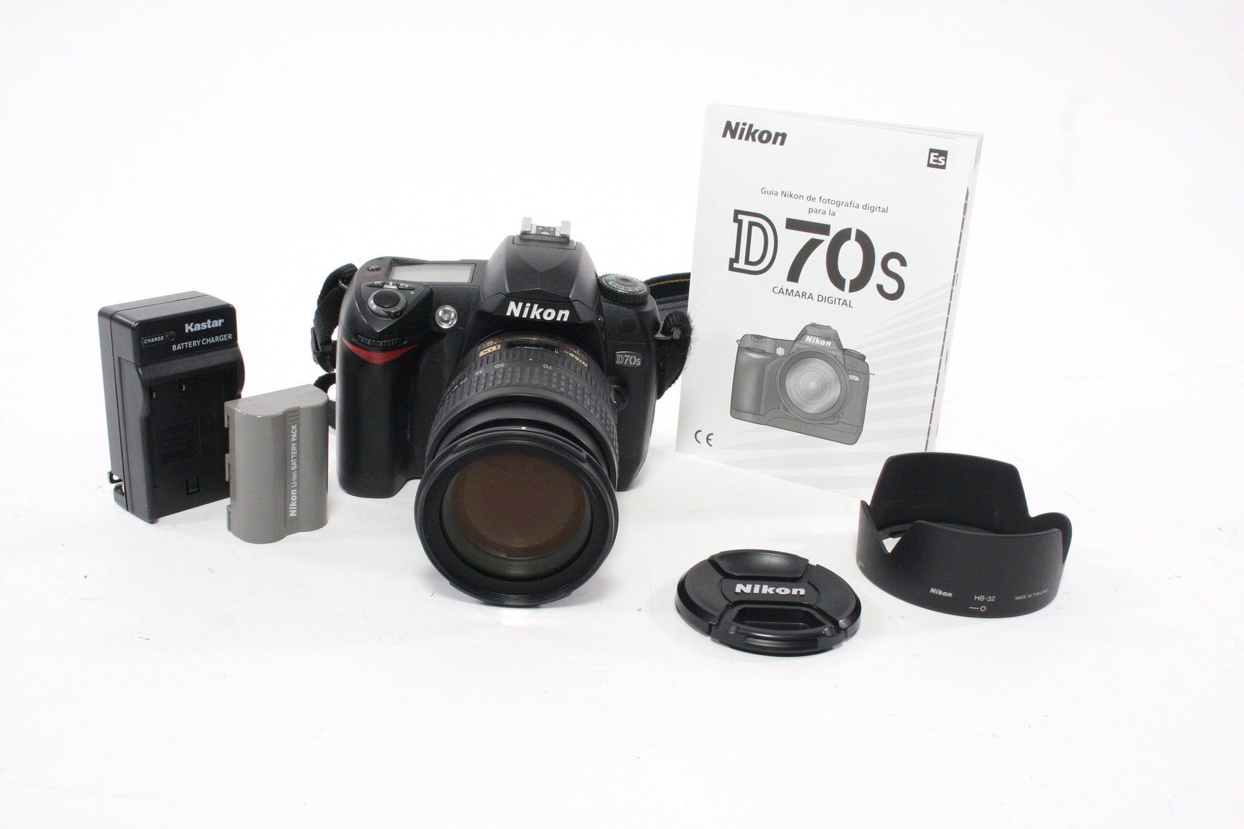 Nikon D70S DSLR Camera with 18-70mm f/3.5-4.5 G Lens with Shutter Count 6,476