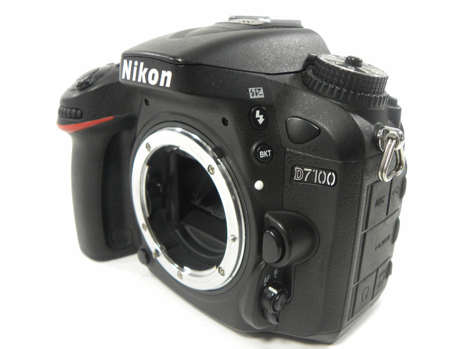 Nikon D7100 24.1mmp Digital SLR  Body Only Shutter Ct. 84,664