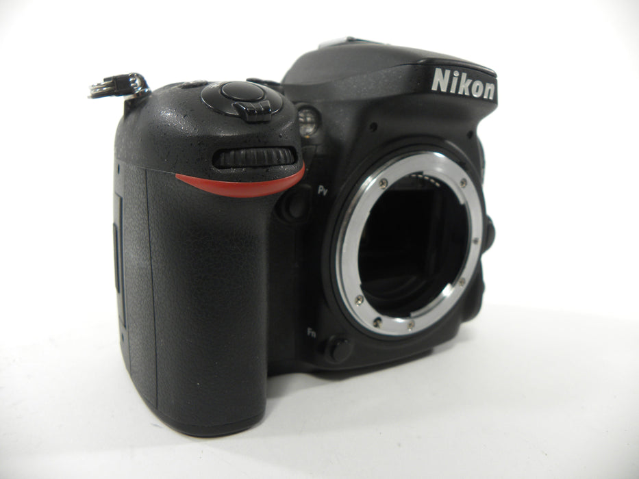 Nikon D7100 24.1mp Digital SLR Body Only Shutter Ct. 1,576