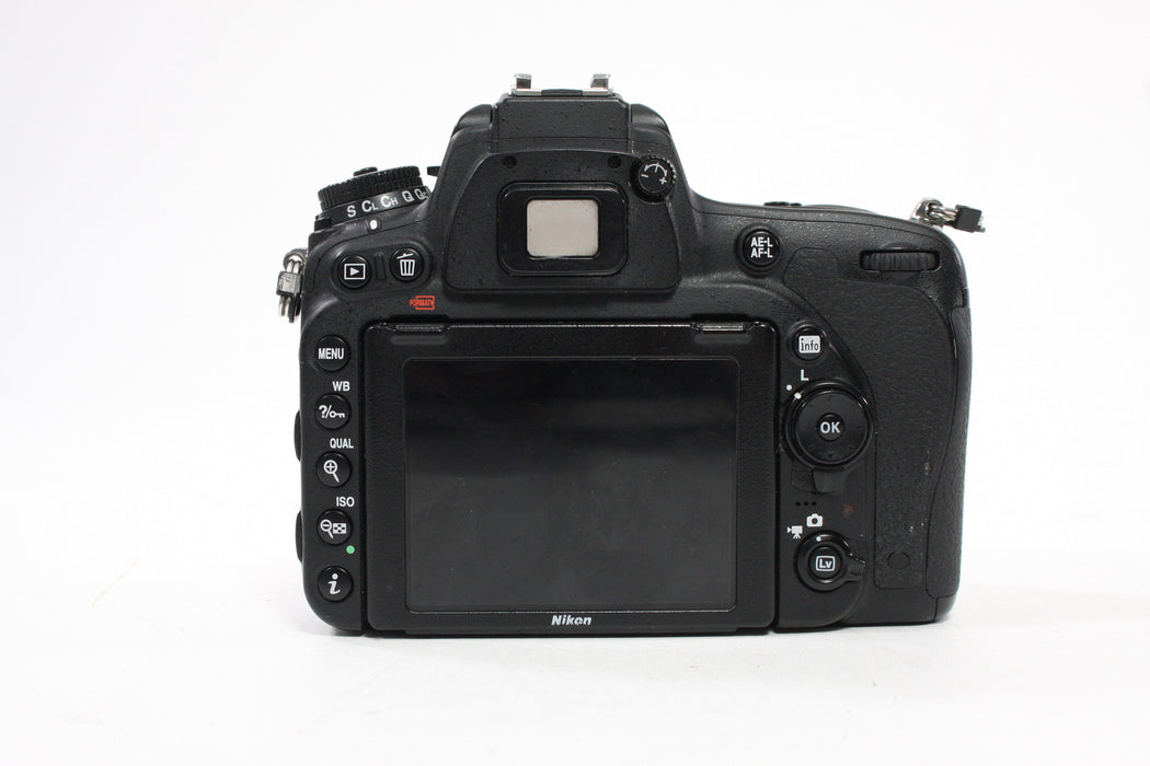 Nikon D750 Digital SLR Camera Body (AS-IS)