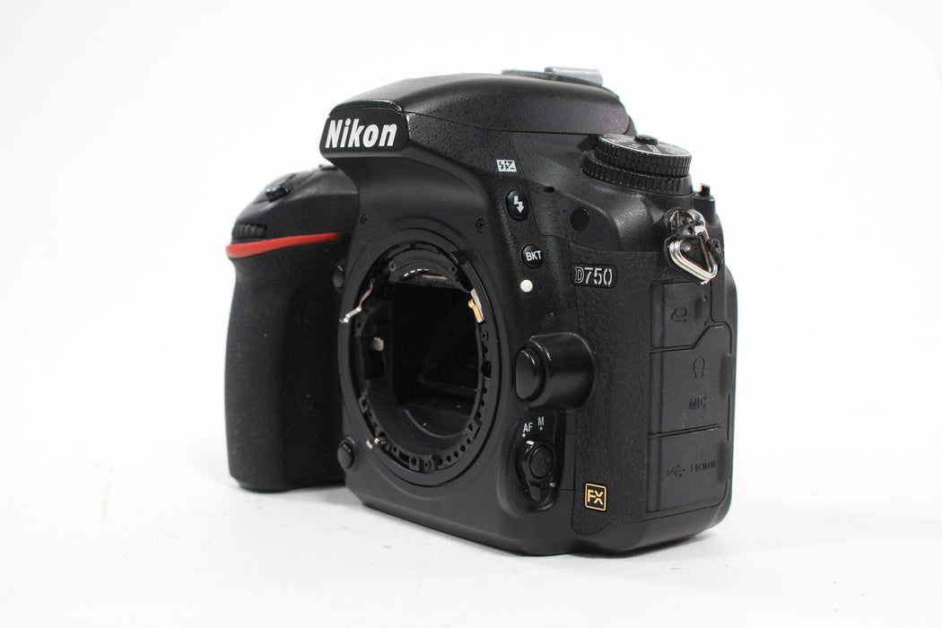 Nikon D750 Digital SLR Camera Body (AS-IS)