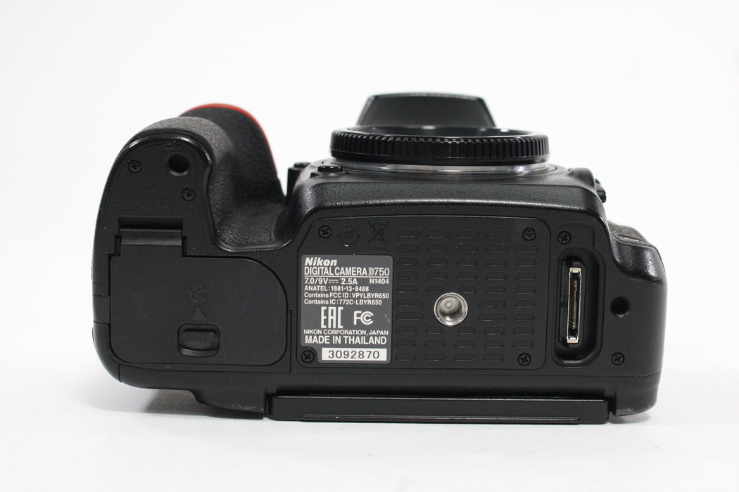 Nikon D750 Digital SLR Camera Body with Shutter Count 124,988