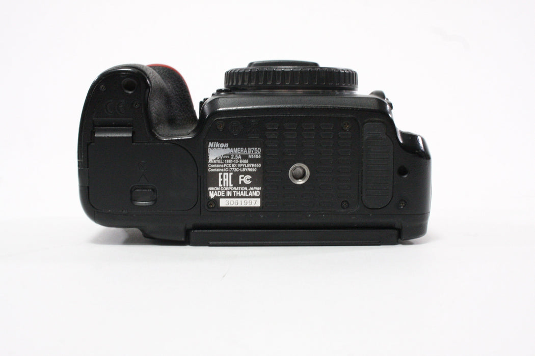 Nikon D750 Shutter Count 121,474