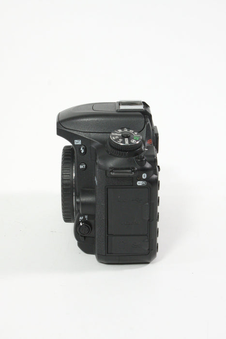 Nikon D7500 Body Only  - Shutter Count 11881