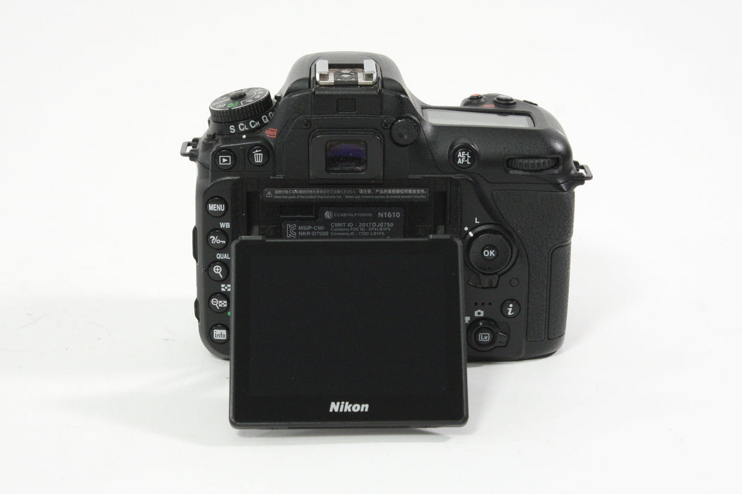 Nikon D7500 Body Only  - Shutter Count 11881