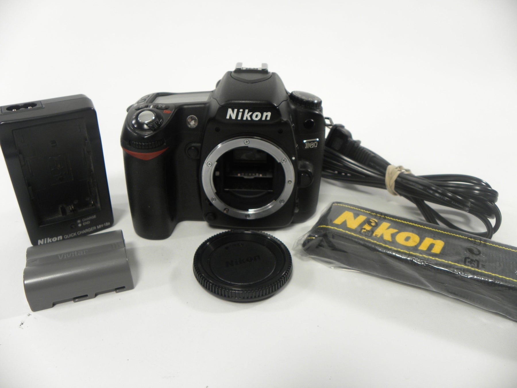 Nikon D80 10.2mp Digital SLR camera Body Only Shutter Ct. 12,683