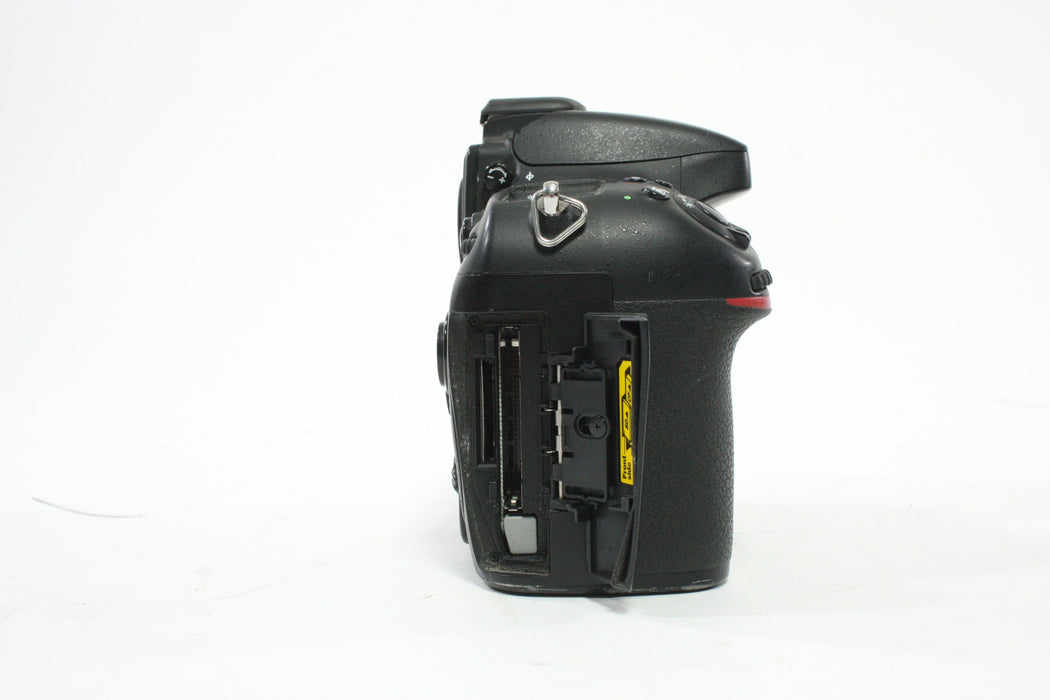 Nikon D800E DSLR Camera Body with MB-D12 Battery Grip with Shutter Count 112,269
