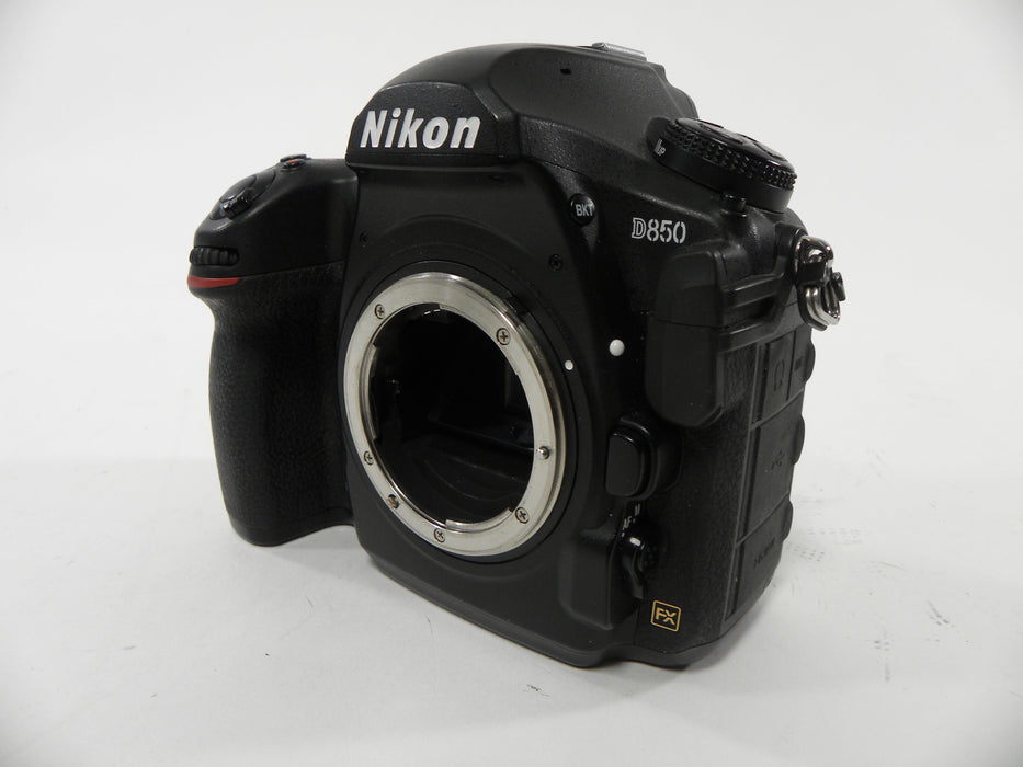 Nikon D850 45.7mp Digital SLR Body Only Shutter Ct. 117,810