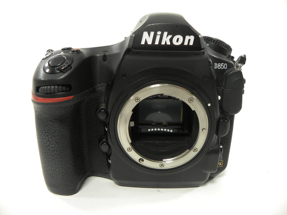 Nikon D850 45.7mp Digital SLR Body Only Shutter Ct. 117,810