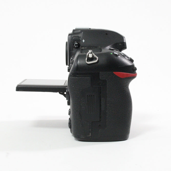 Nikon D850 Body Only - Shutter Count 214,532