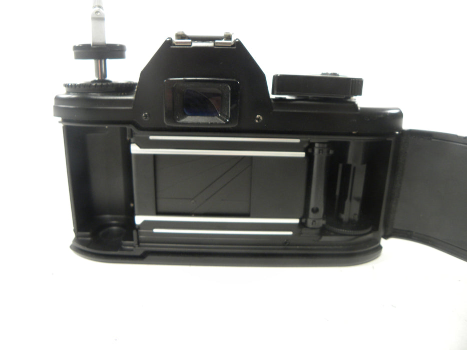 Nikon EM 35mm SLR w/Nikkor Series E 50mm f1.8