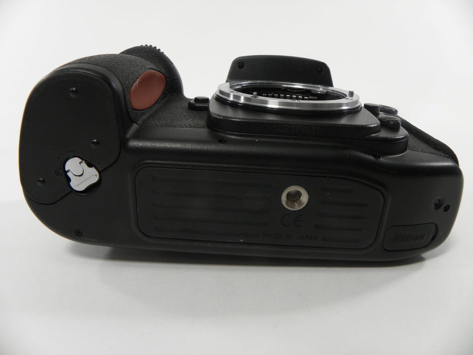 Nikon F100 35mm SLR Camera Body Only