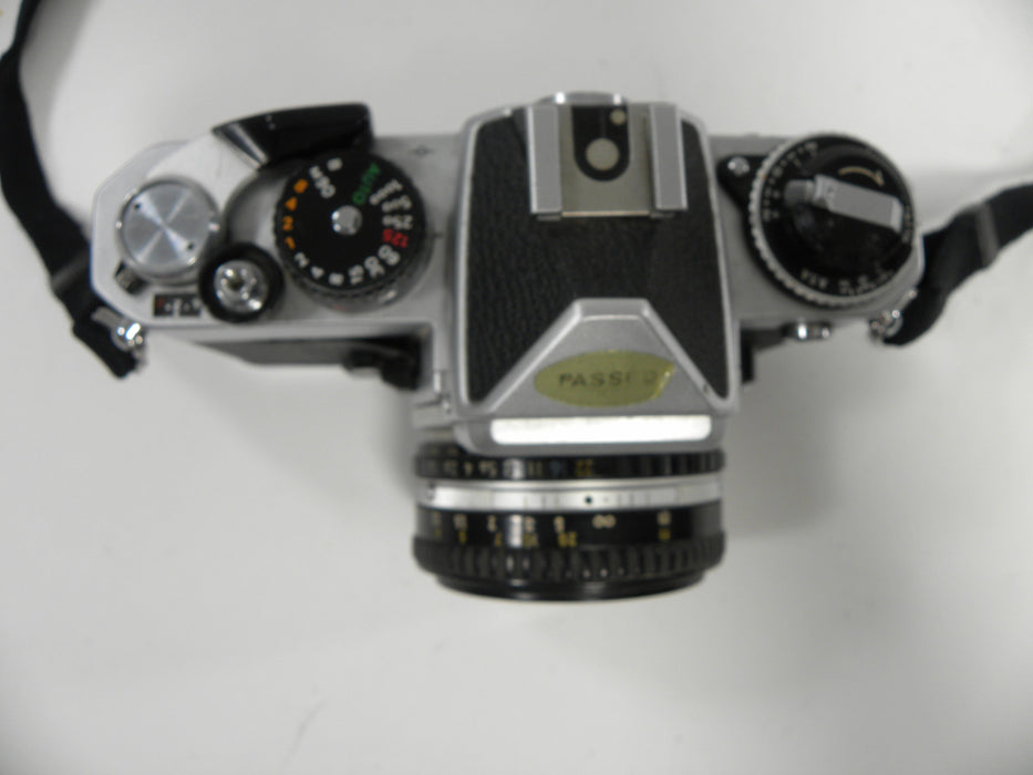 Nikon FE 35mm SLR w/Series E 50mm f1.8