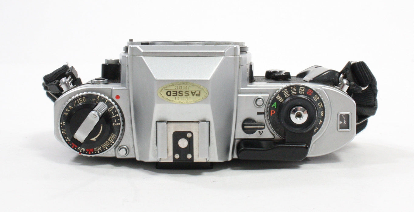 Nikon FG 35mm SLR Camera