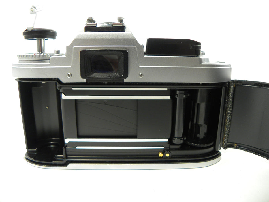 Nikon FG 35mm SLR Camera body only  AS IS