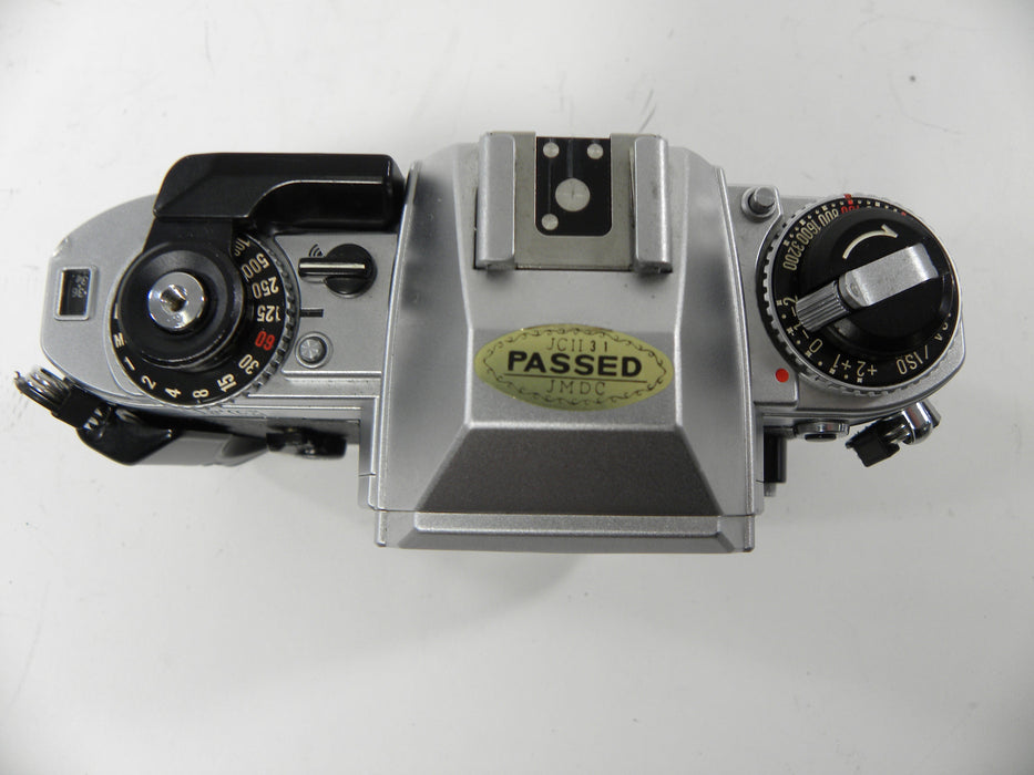 Nikon FG 35mm SLR Camera body only  AS IS