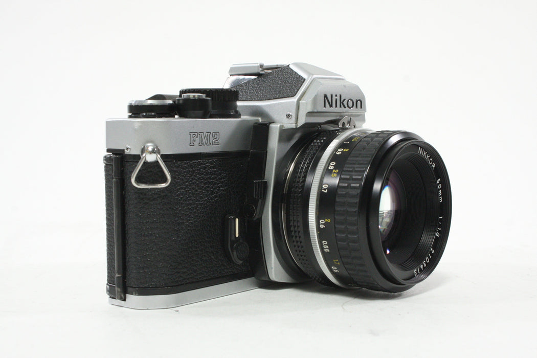 Nikon FM2 35mm SLR Camera with 50mm f/1.8 Nikkor Lens