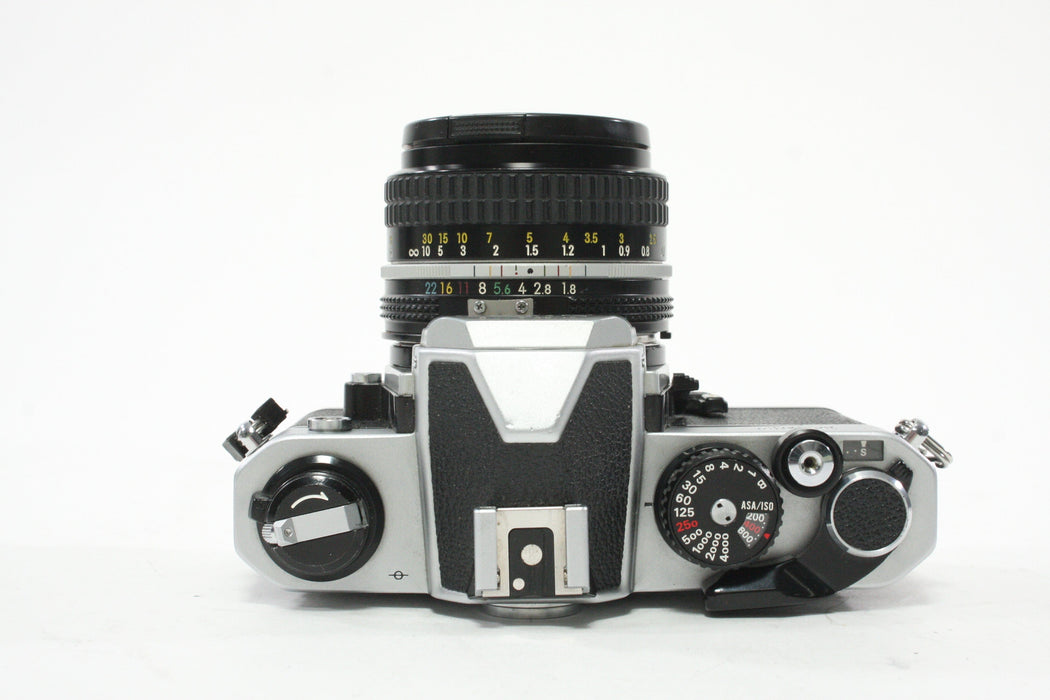 Nikon FM2 35mm SLR Camera with 50mm f/1.8 Nikkor Lens