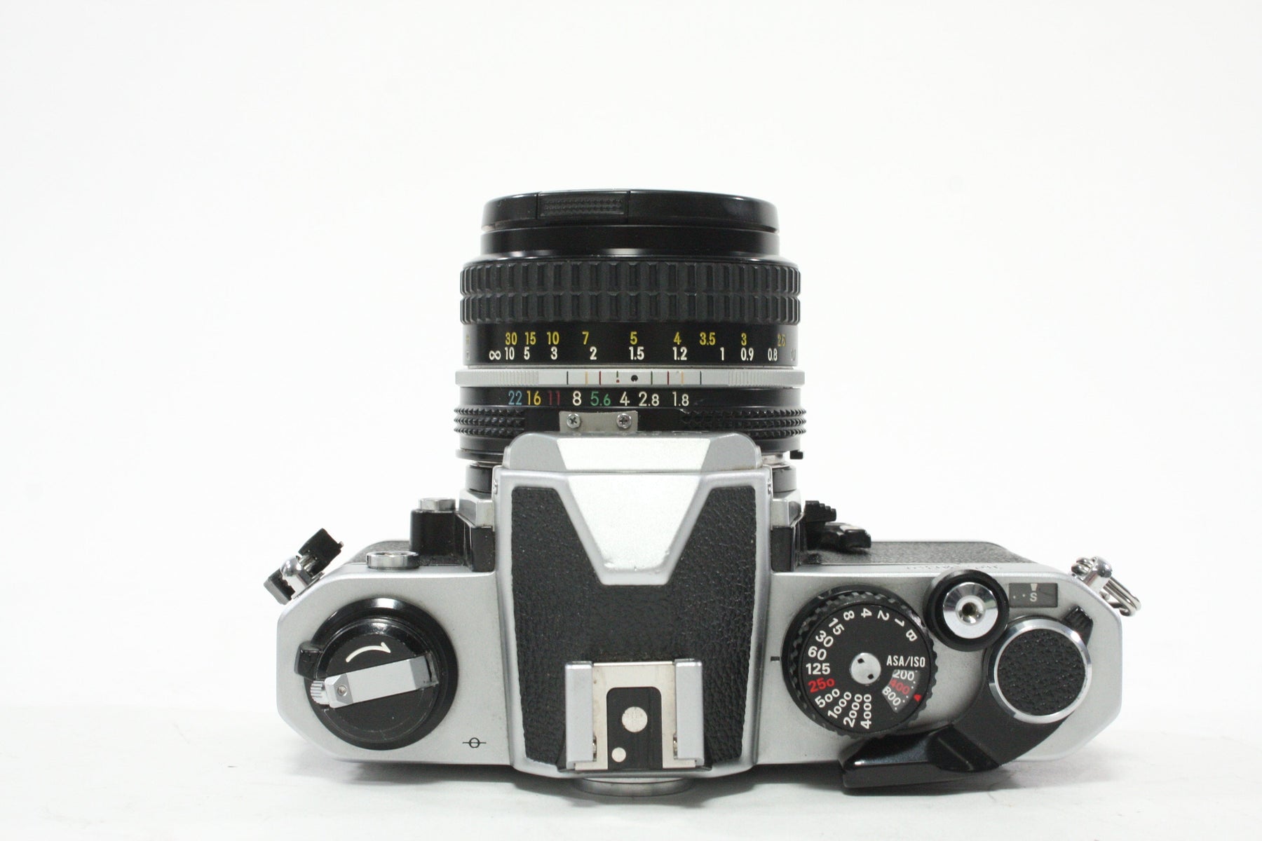 Nikon FM2 35mm SLR Camera with 50mm f/1.8 Nikkor Lens