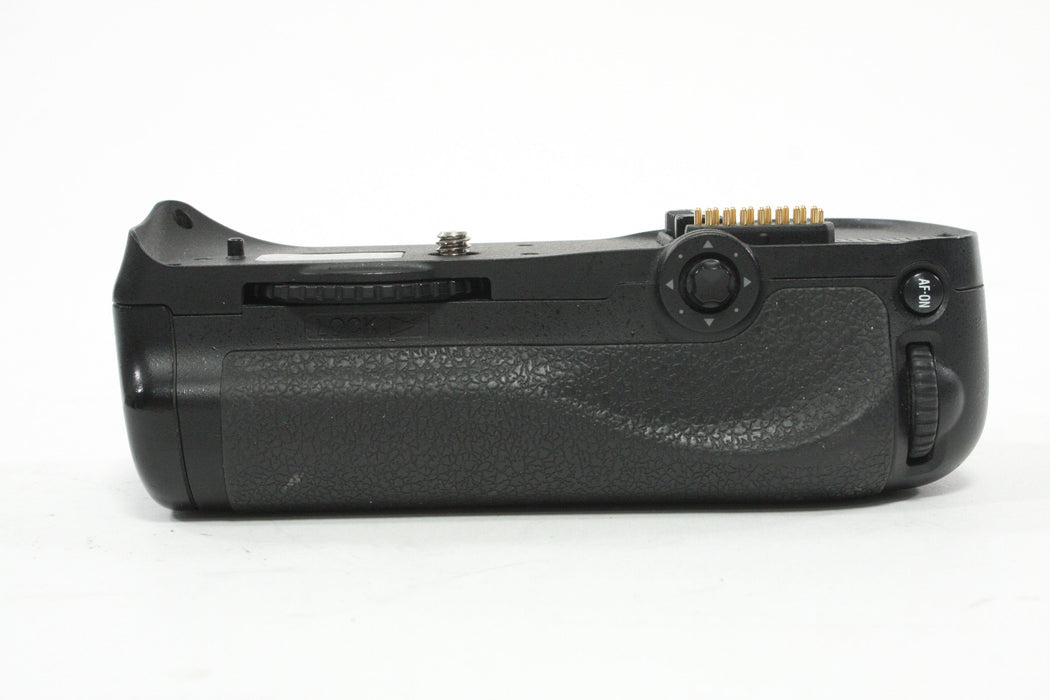 Nikon MB-D10 Battery Pack for D300, D300S, & D700 Cameras
