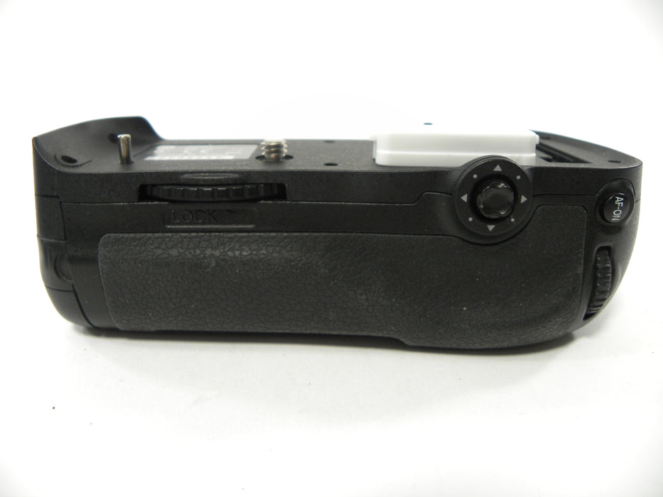 Nikon MB-D12 Battery Grip
