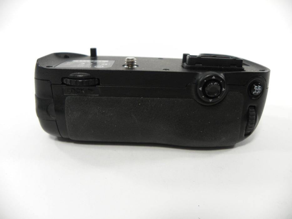 Nikon MB-D15 Battery Grip for D7100-D7200