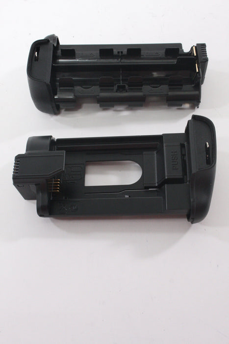 Nikon MB-D16 Battery Grip