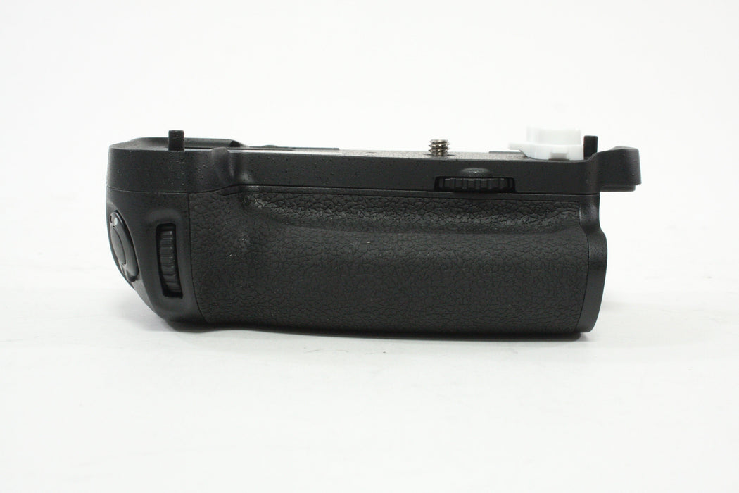 Nikon MB-D16 for the Nikon D750 Body